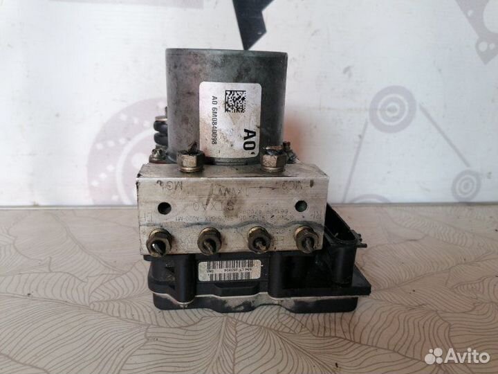 Блок abs Acura Mdx 2 3.7 J37A1 2007