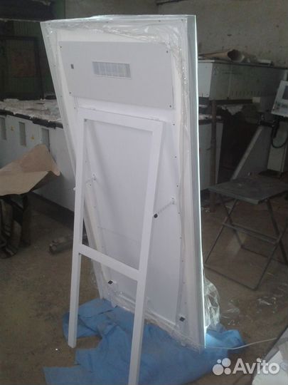 Зеркало (с подсветкой) напольное