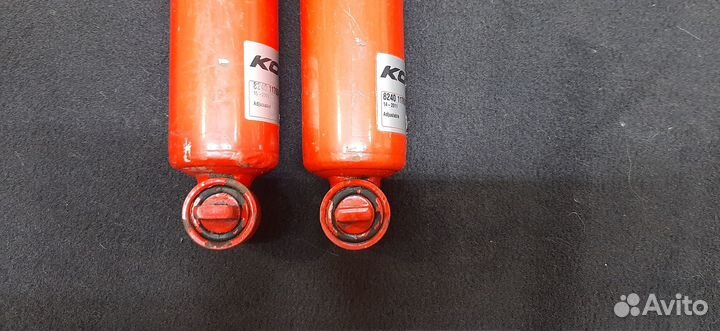 Амортизатор передний Koni Heavy Track 8240-1176 PX