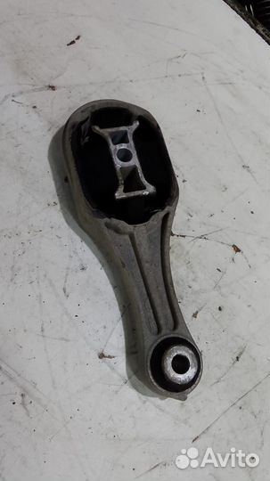 Опора двигателя задняя Renault Megane 3