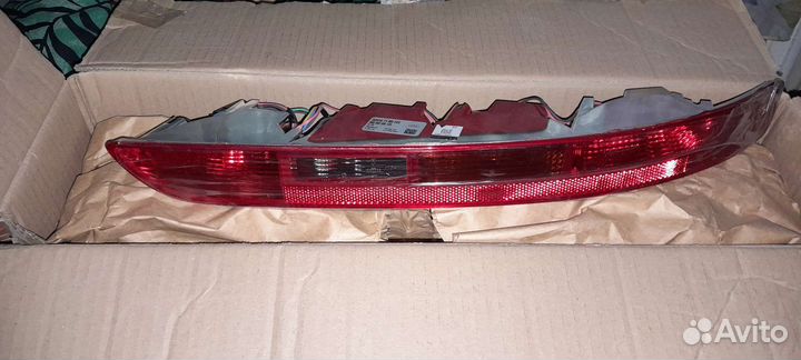 Фонарь задний правый Audi q5 8r оригинал