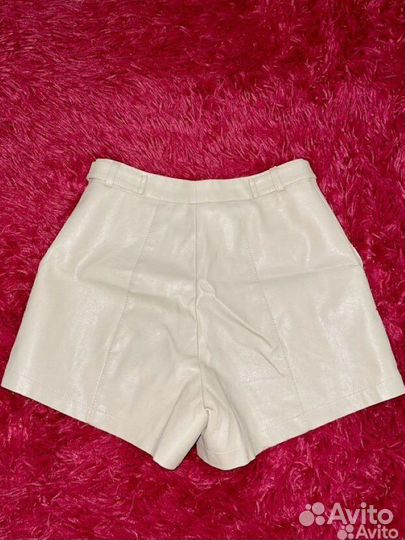Шорты женские