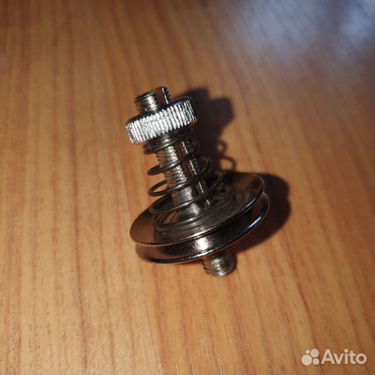 Узел натяжения нити для оверлока 51кл новый