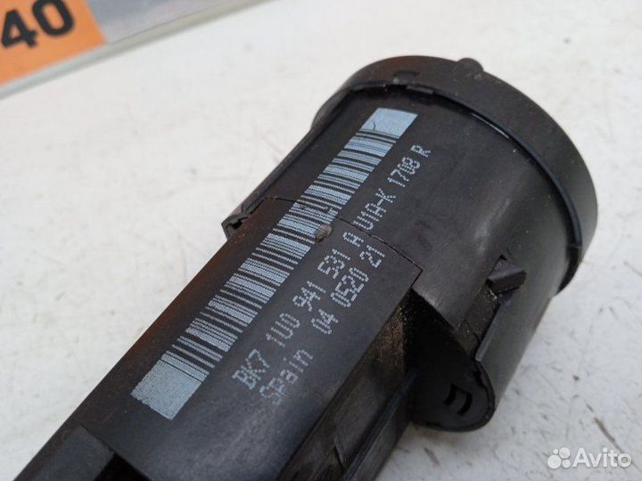 Переключатель света фар Skoda Octavia A4 1.6 1998