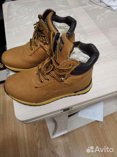 Зимние ботинки