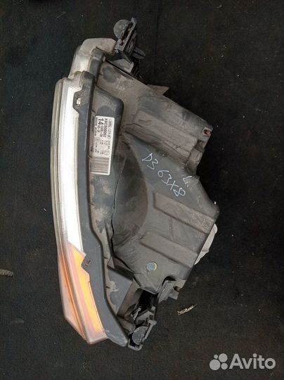 Фара левая в сборе Discovery 3 L319 2004-09