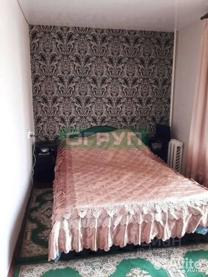 Шторы и покрывало с подушечками комплект