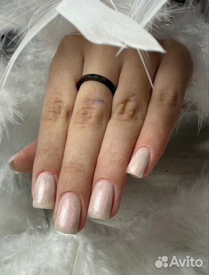 Маникюр и педикюр