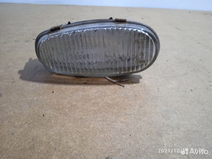 Фара противотуманная правая Zaz Chance 1 2010