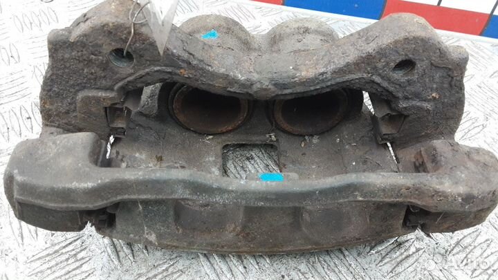 Суппорт передний левый Ford Transit 7 2009