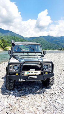 Land Rover Defender 2.5 MT, 2006, 186 000 км с пробегом, цена 2600000 руб.