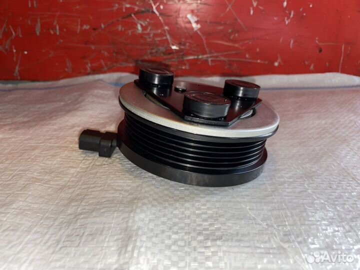 Муфта компрессора кондиционера Ford Focus II 1.6