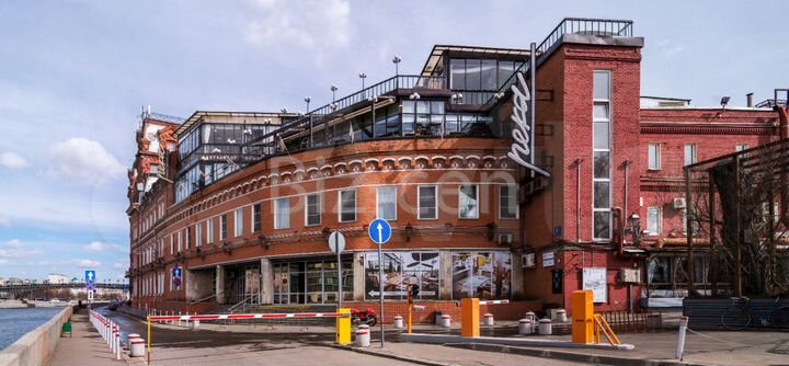 Офисное помещение 383.8 кв.м от собственника