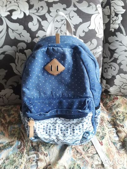 Рюкзак школьный