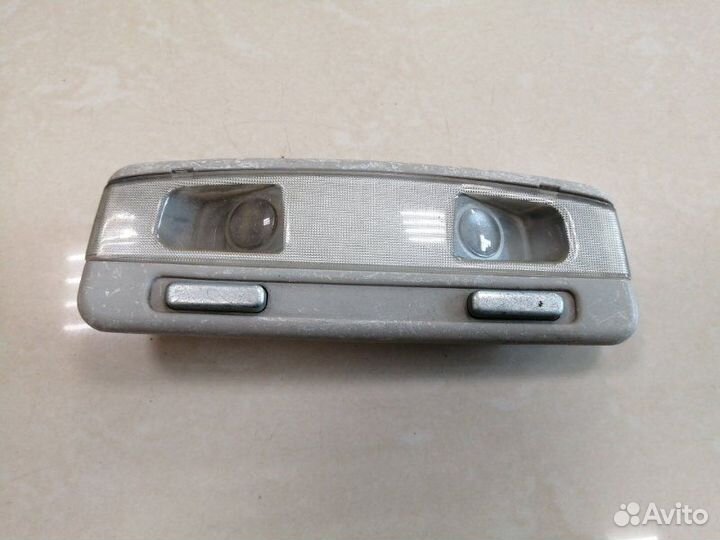 Плафон подсветки салона Honda Accord 6 wagon F23A