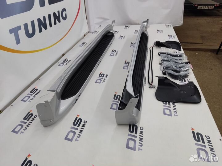 Подножки Land Cruiser 200 LX570 Silver