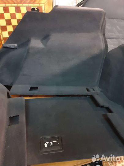 Обшивка багажника на Mercedes w210