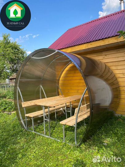 Беседка с мебелью