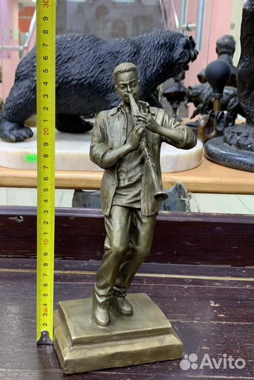Статуэтка джазовый музыкант, бронза