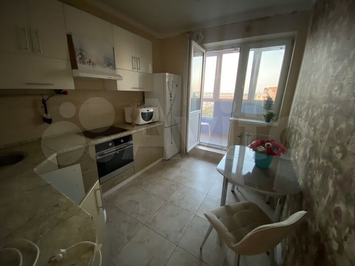 1-к. квартира, 38 м², 9/18 эт.