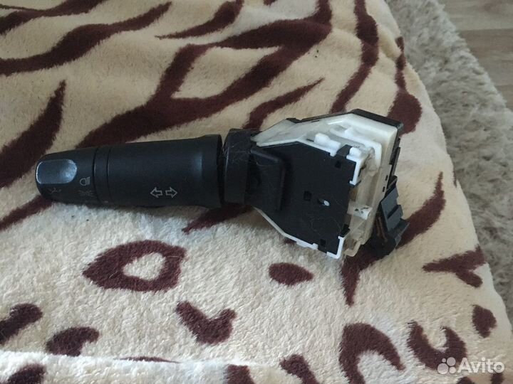 Подрулевой переключатель nissan wingroad WFY11