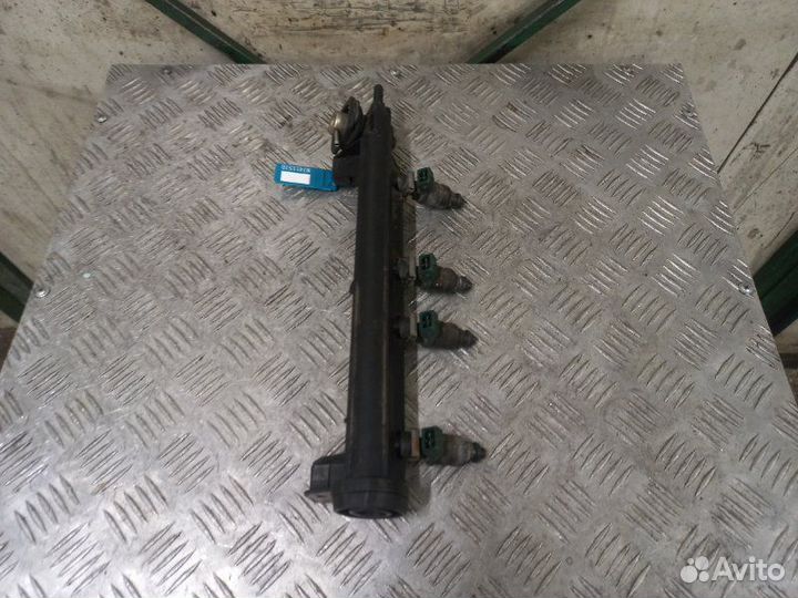 Форсунки топливные Volkswagen Golf 4 1.6 8V