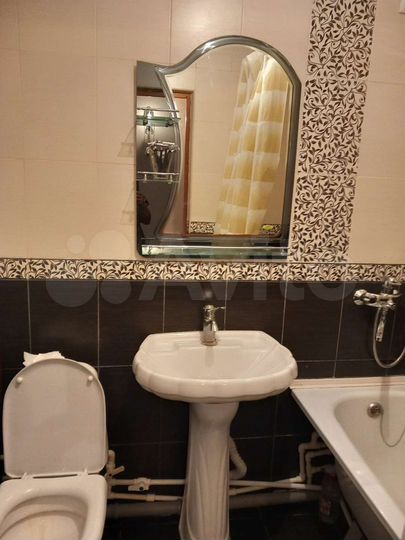 2-к. квартира, 57 м², 4/5 эт.