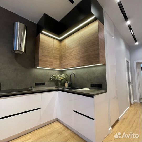 Кухонный гарнитур угловой