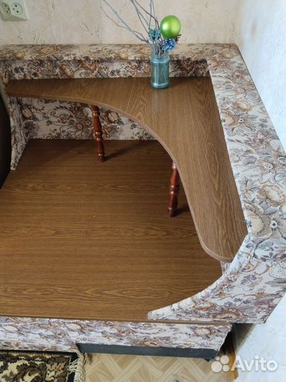 Журнальный столик бу