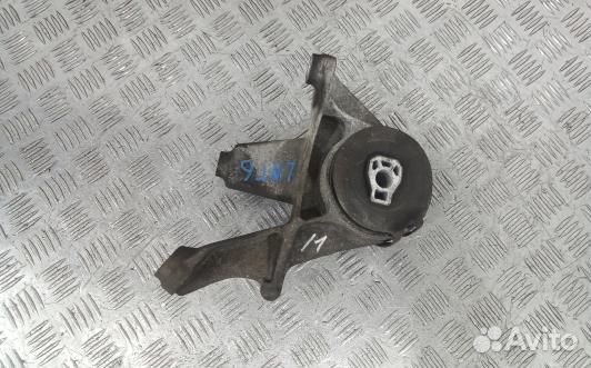 Подушка кпп opel antara (LNT06T501)