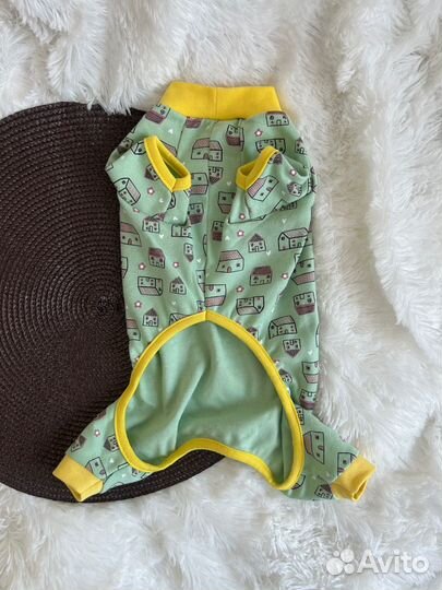 Одежда для собак