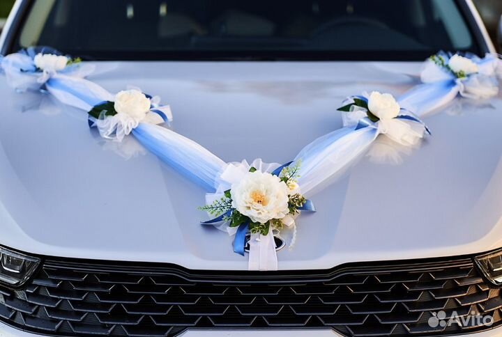 Свадебные украшения на машину