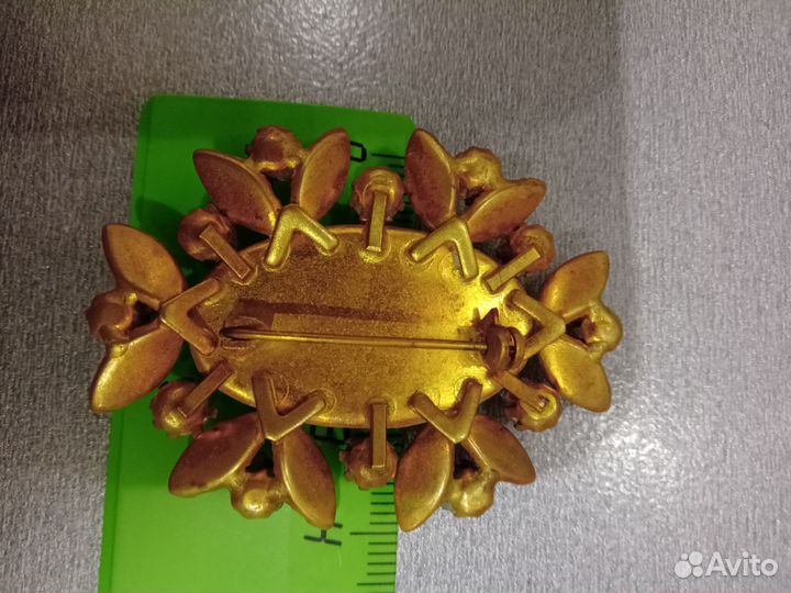 Брошь для Юлии