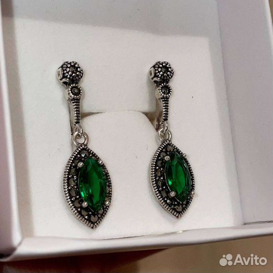 Серьги серебро с изумрудом