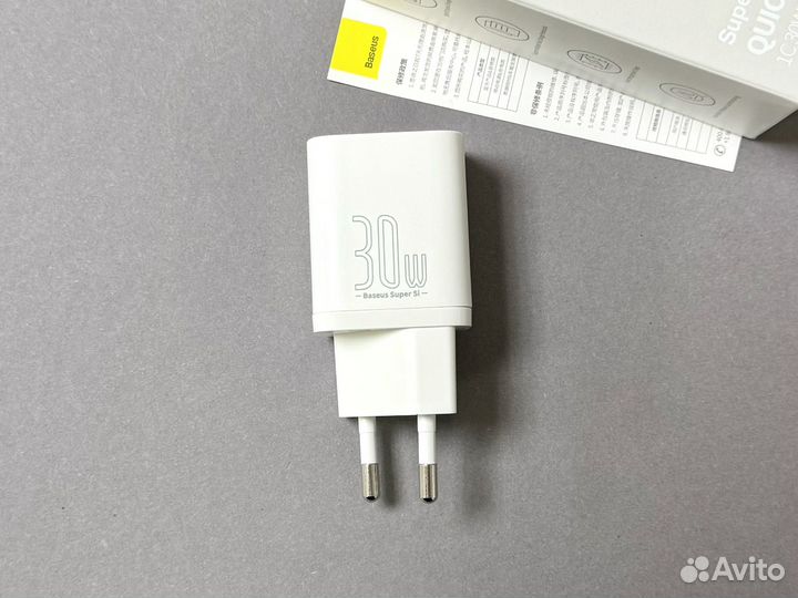 Быстрая зарядка Type-C 30W Baseus