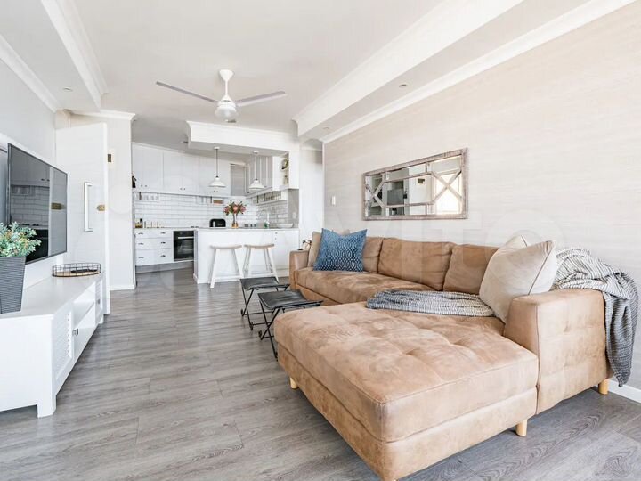 2-к. квартира, 53 м², 4/17 эт.