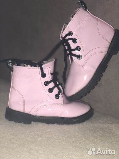 Ботинки на девочку 22