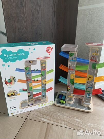 Автотрек с машинками дороги