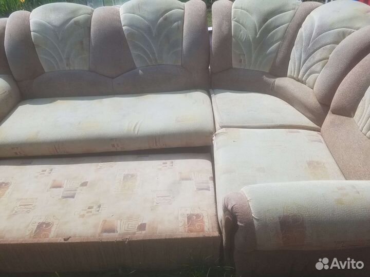 Диван угловой