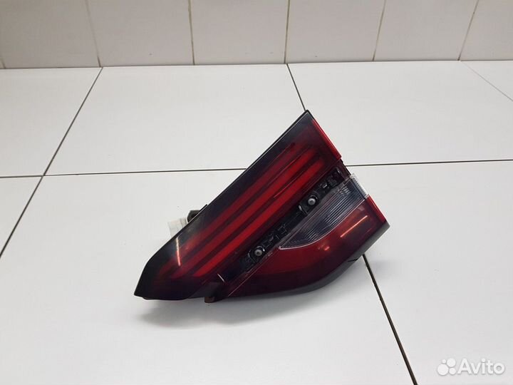 Фонарь задний внутренний правый (Geely Coolray)