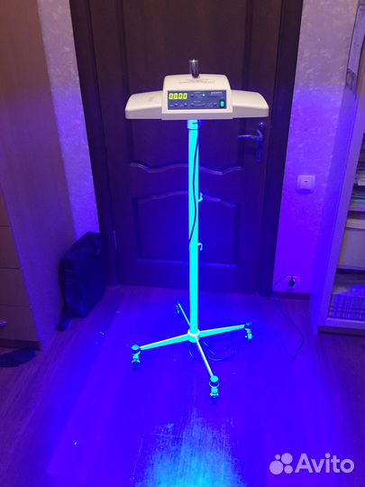 Фотолампа от желтушки новорожденных