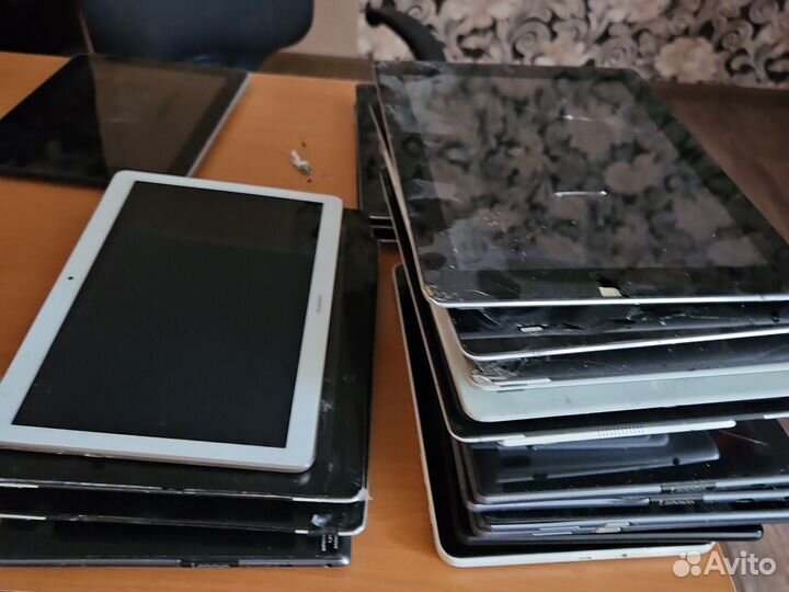 Планшет на запчасти iPad, Huawei, Lenovo и другие
