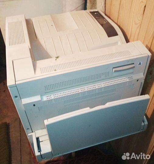 Лазерный принтер Xerox Phaser 5550N