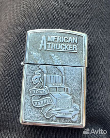 Зажигалка бензиновая zippo