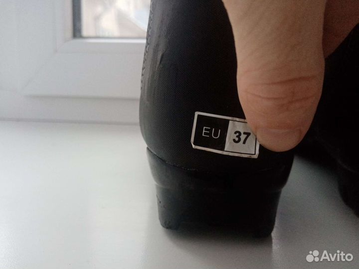 Лыжные ботинки rossignol