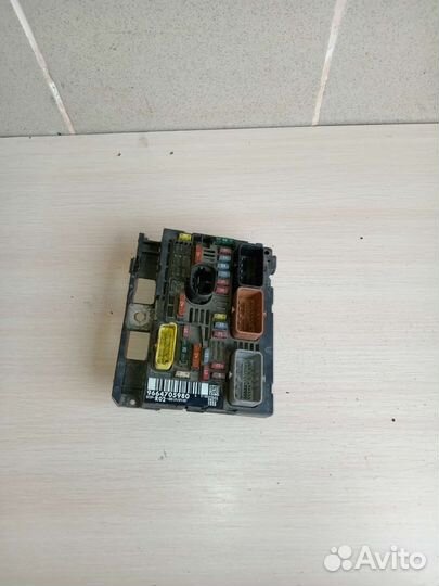 BSM Блок предохранитель на пежо 407 2.0