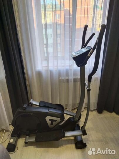 Эллиптический тренажер torneo