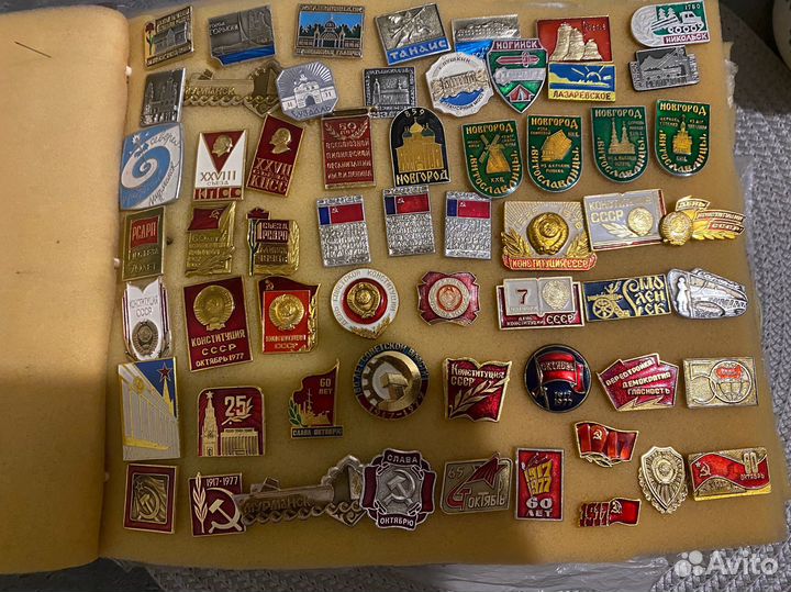 Альбом коллекционных значков СССР альбом 2