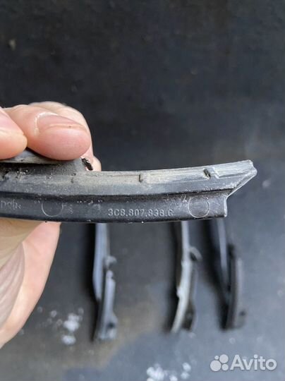 Накладка на крыло задняя левая VW Passat Cc