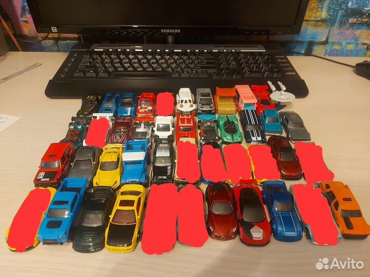 Hot wheels (Модель автомобиля 1 64)